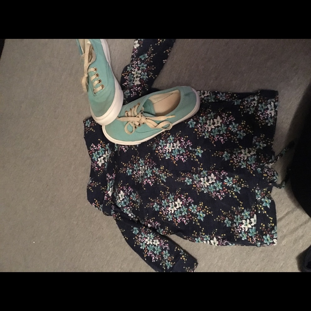 Girls shirt and shoes